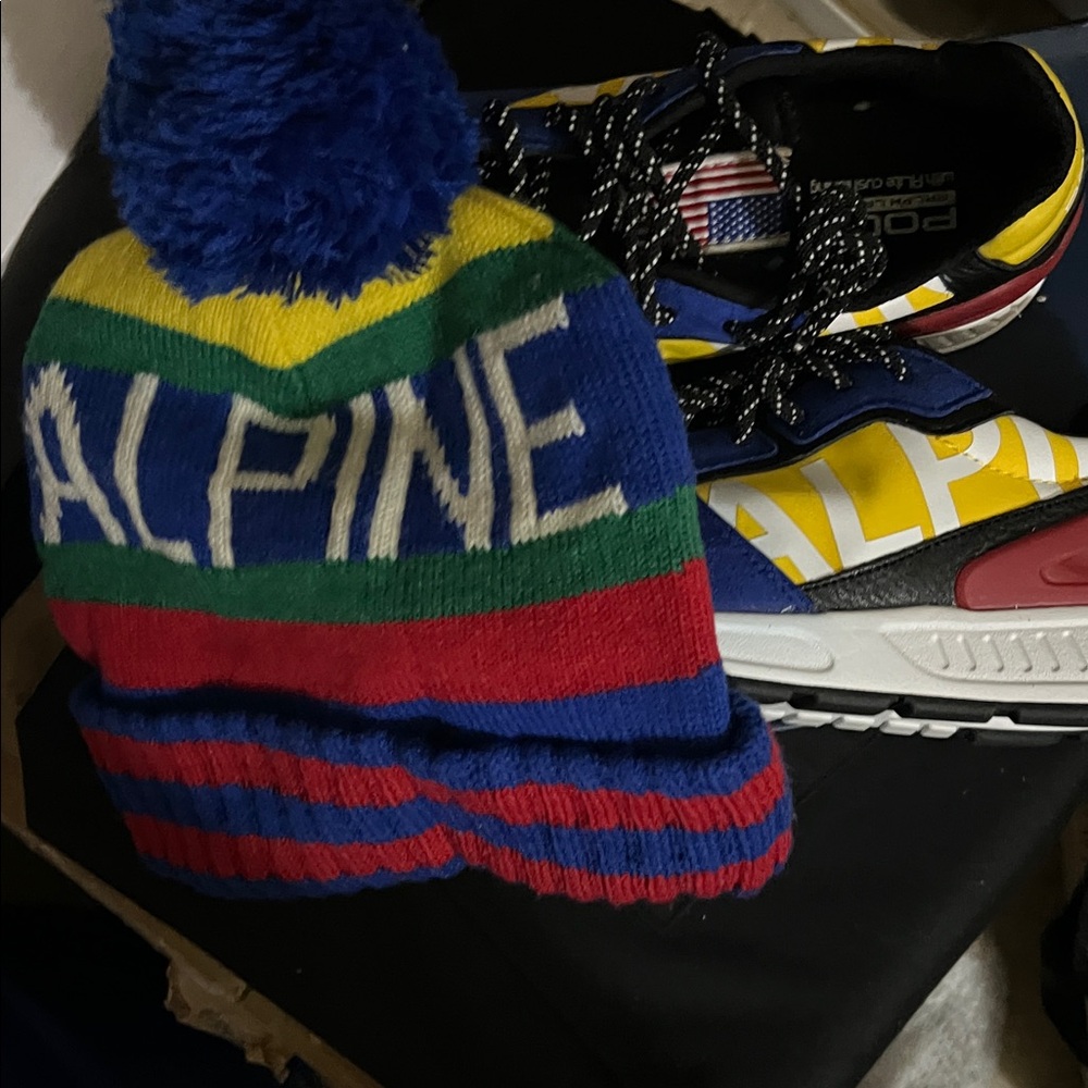 Great gift Ralph Lauren Polo Alpine Men's kicks and hat perfect match🔥🔥🔥🔥